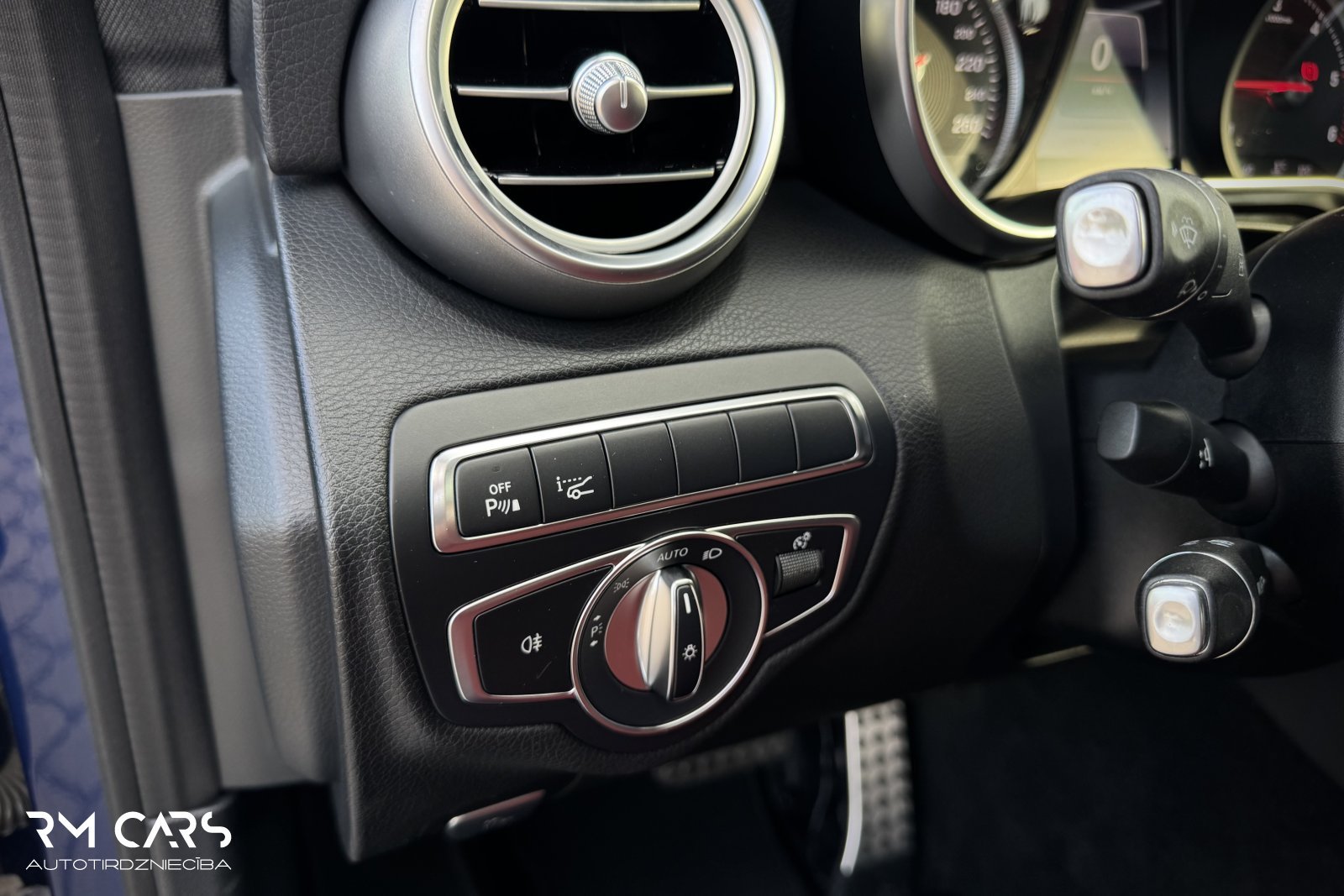 Mercedes C220