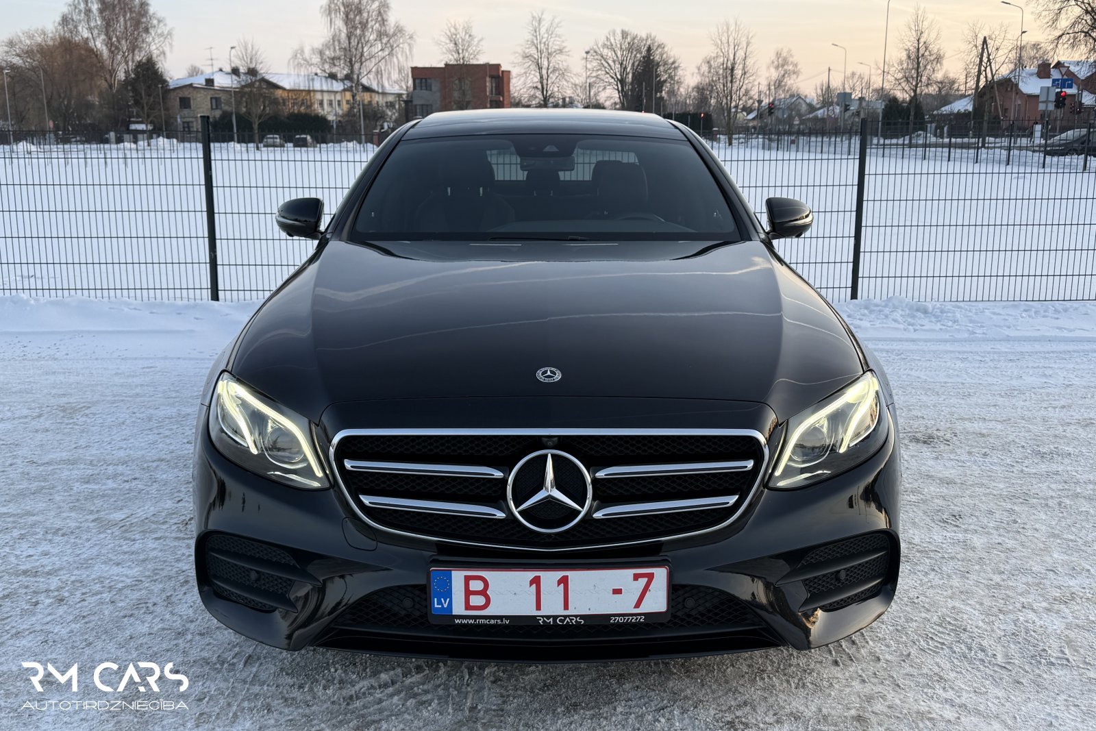 Mercedes E200