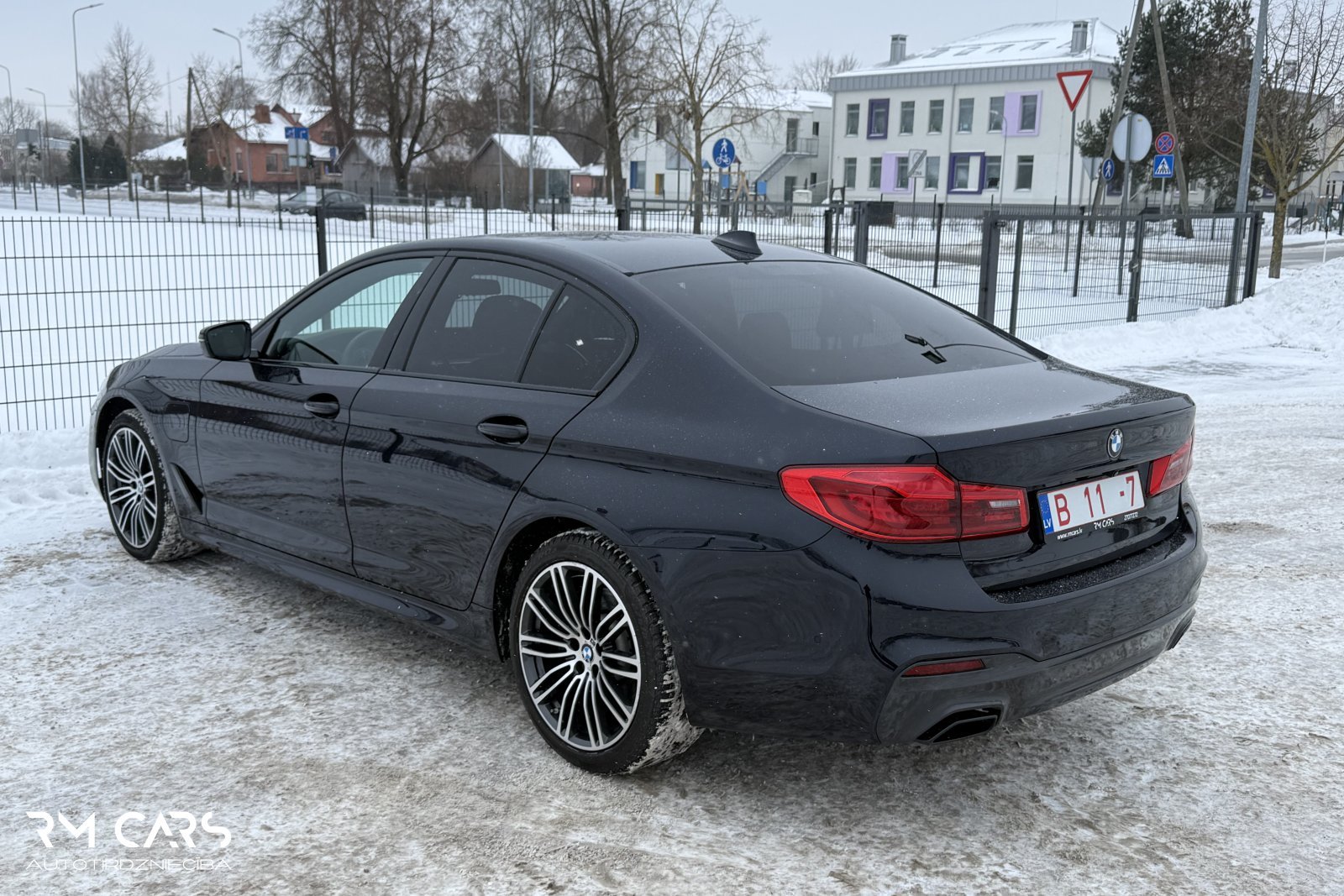 BMW 530