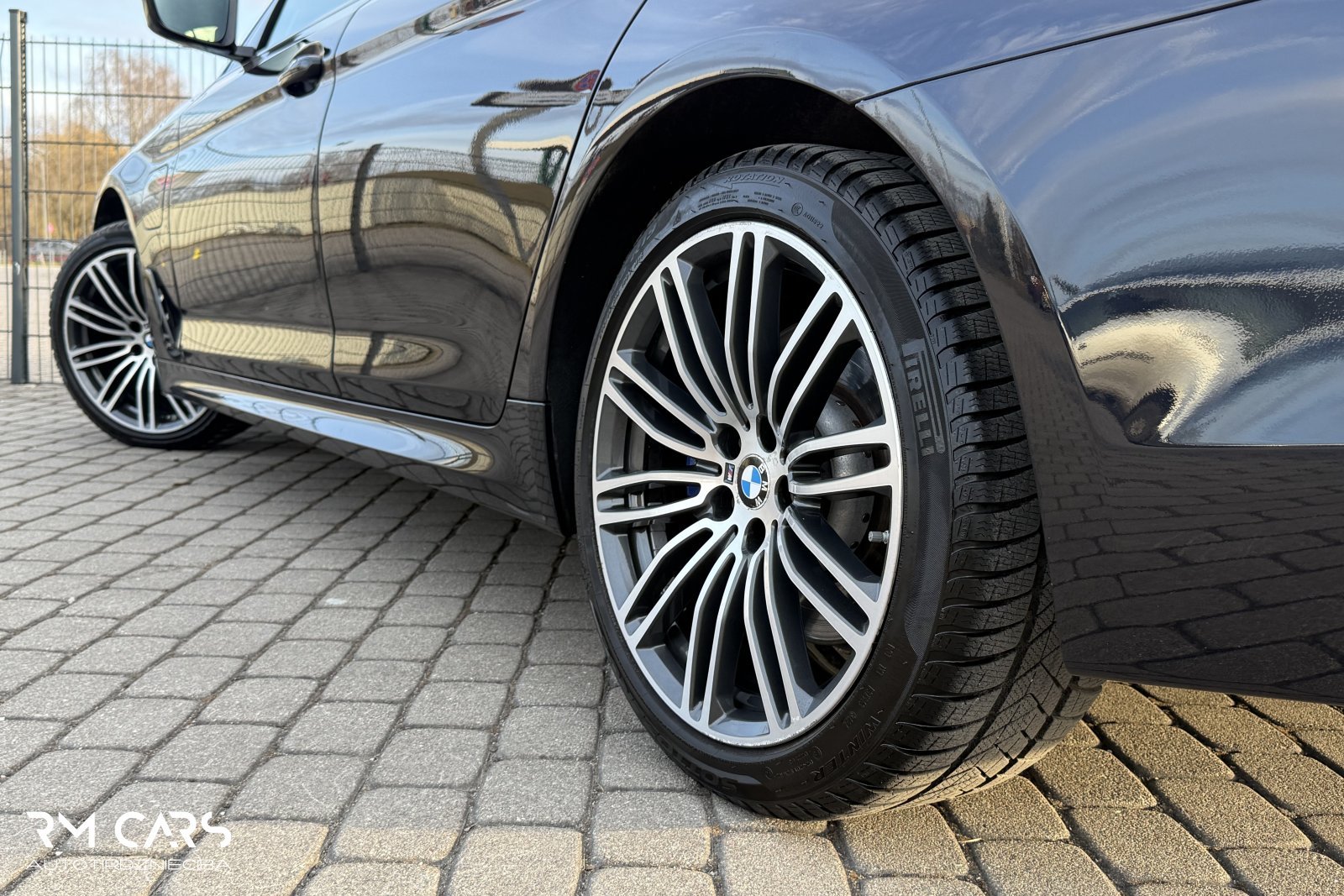 BMW 530