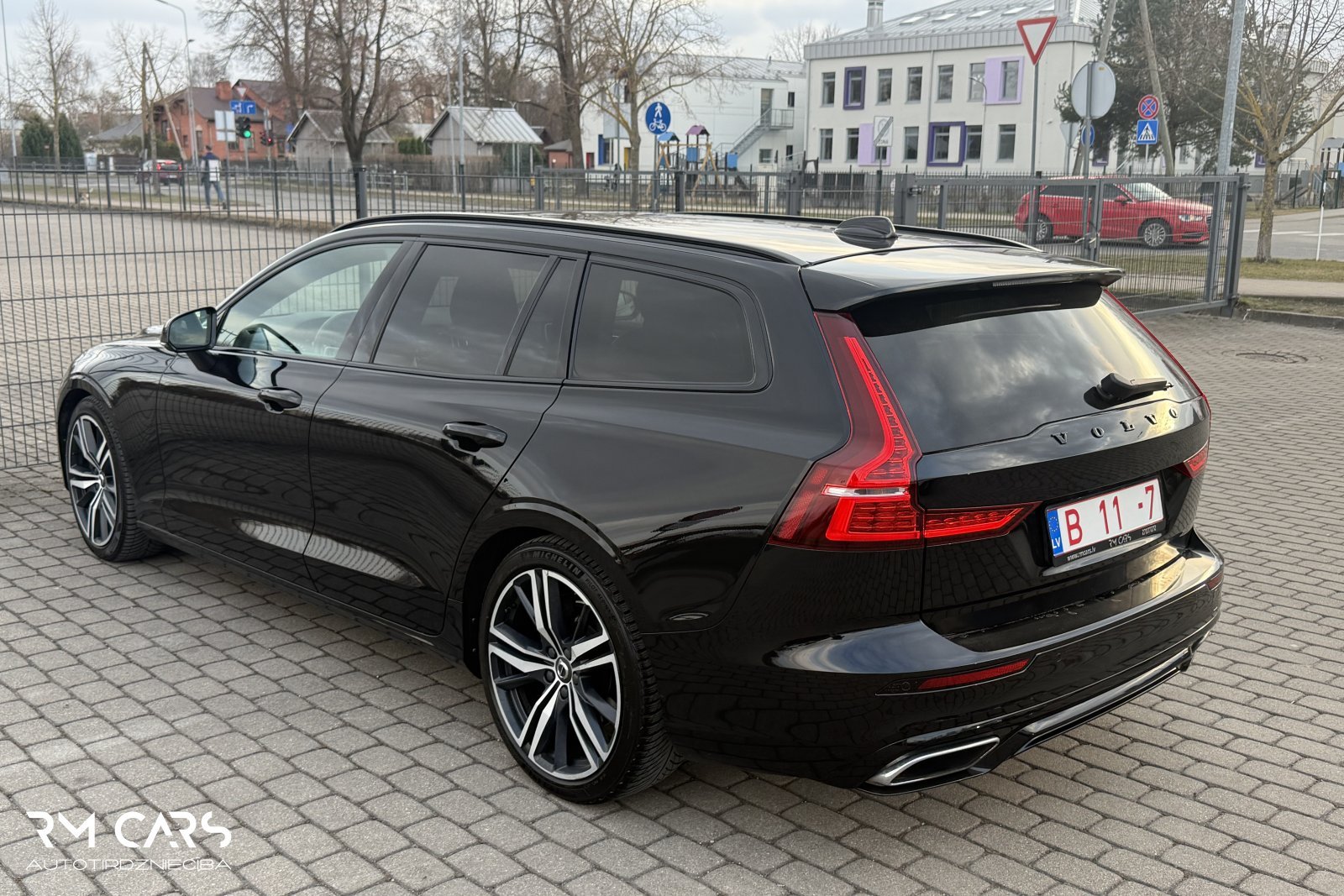 Volvo V60
