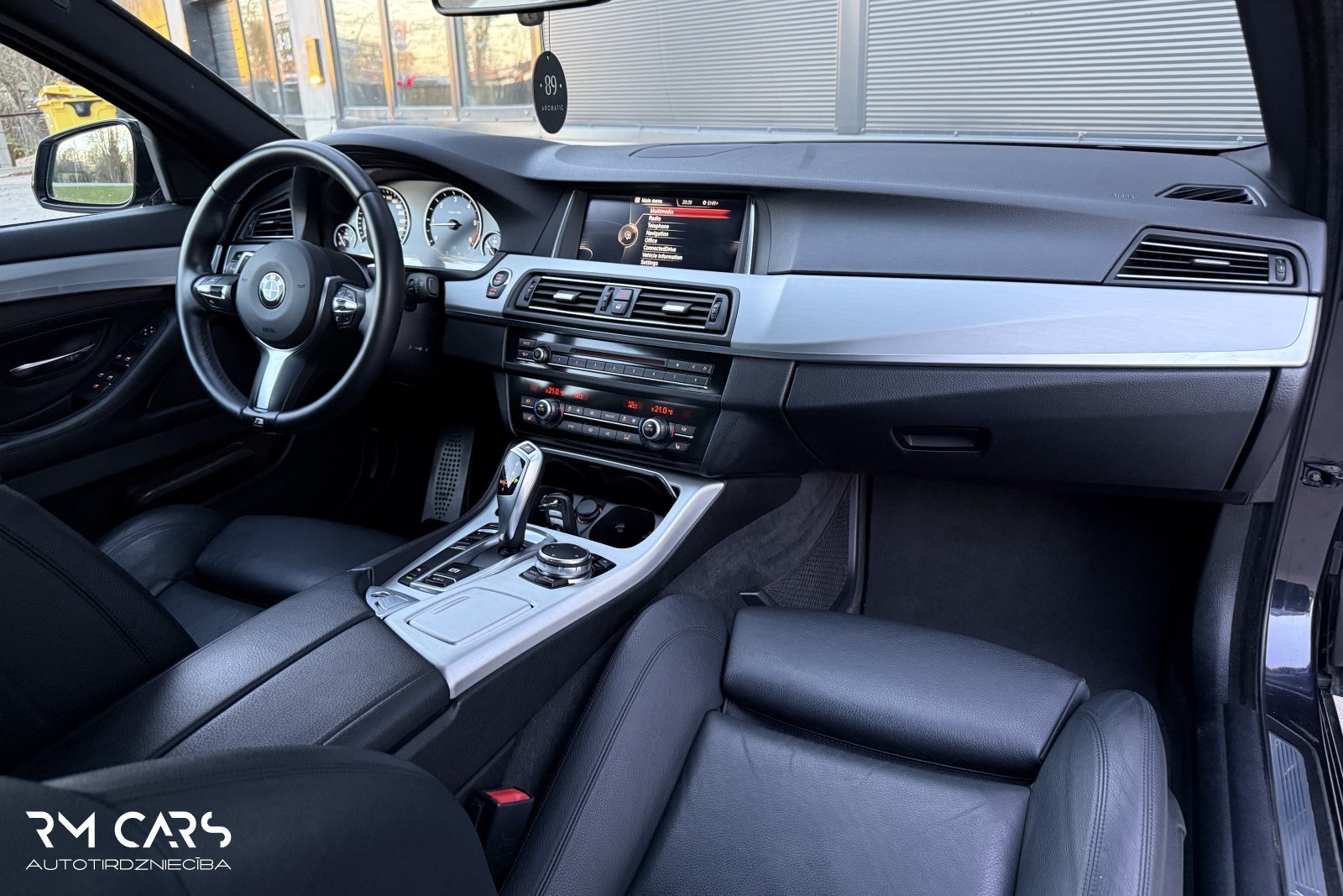 BMW 520