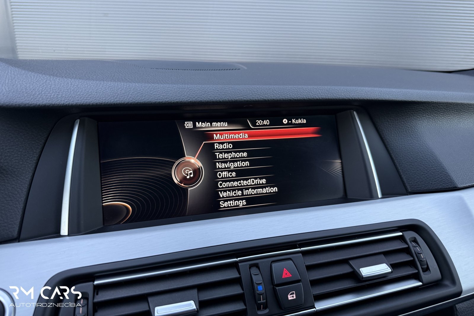 BMW 520
