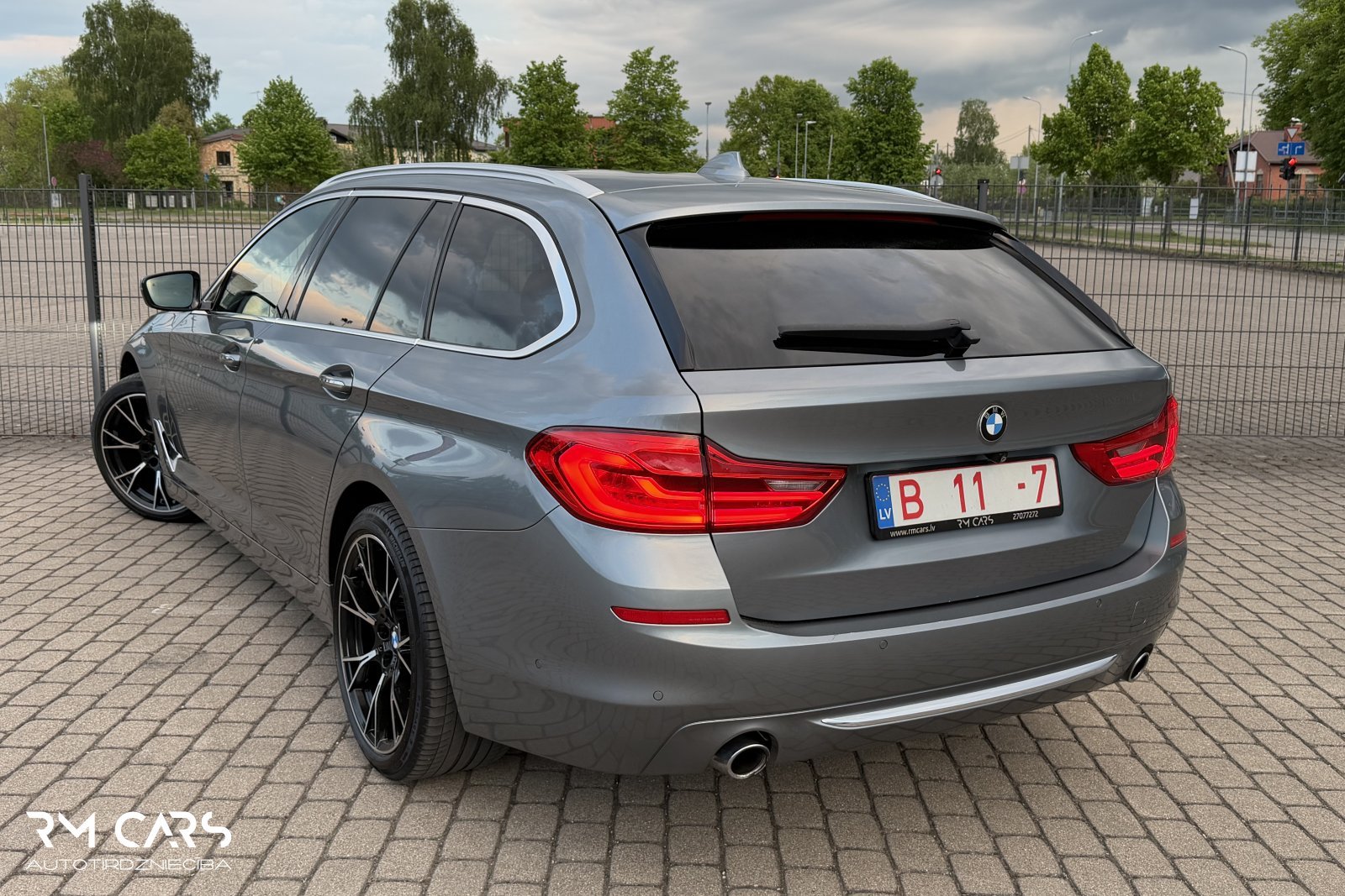 BMW 520