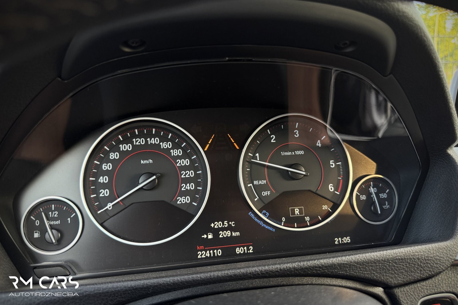 BMW 320