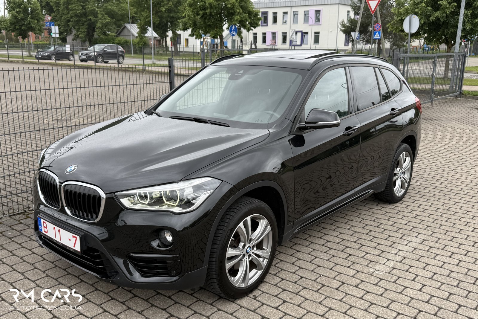 BMW X1