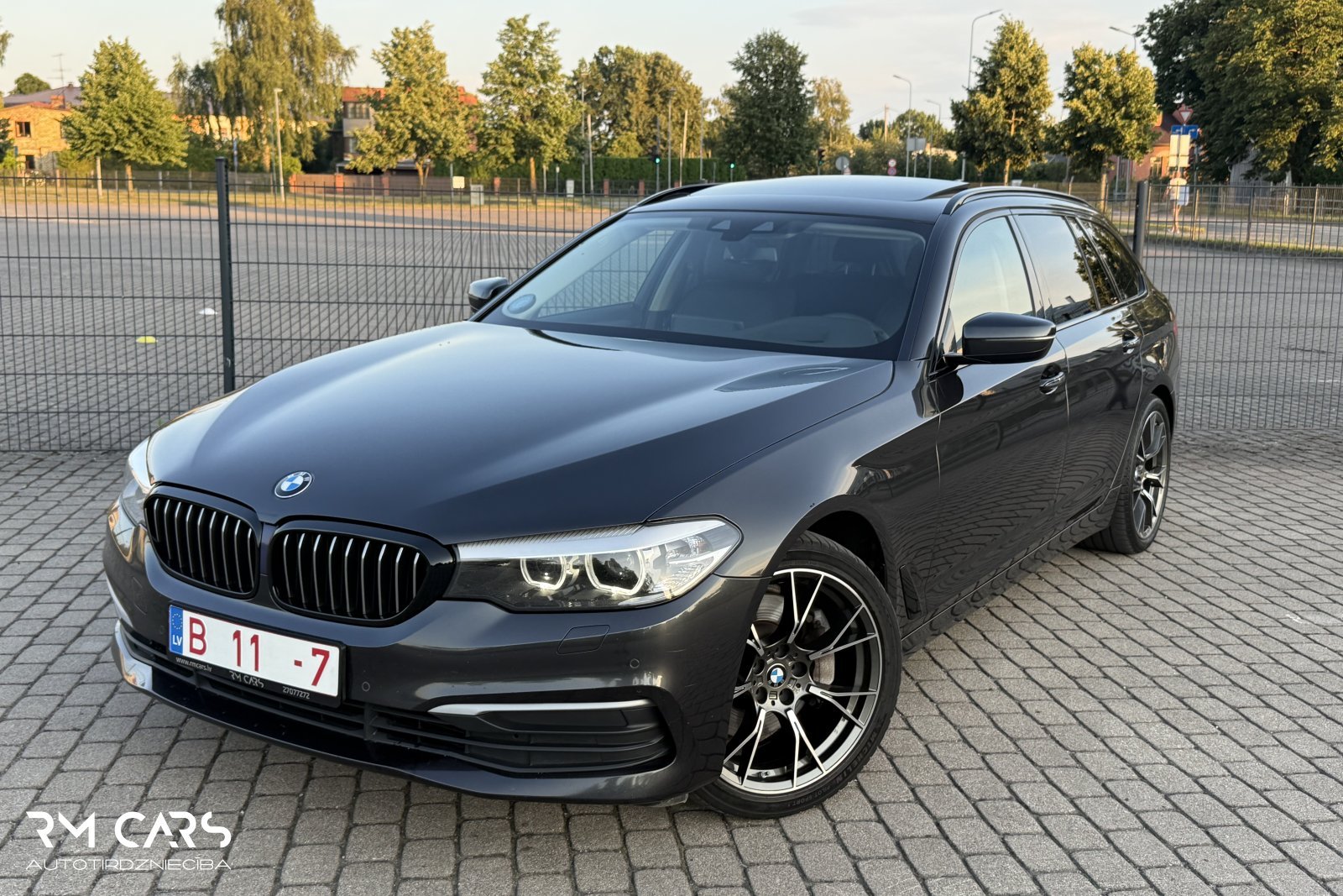BMW 530