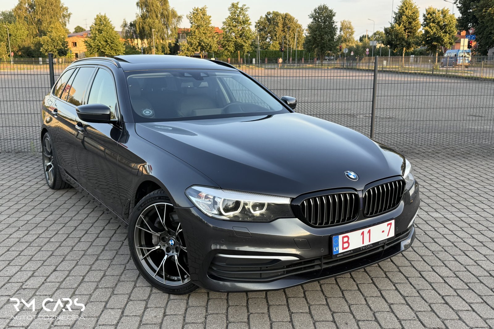 BMW 530