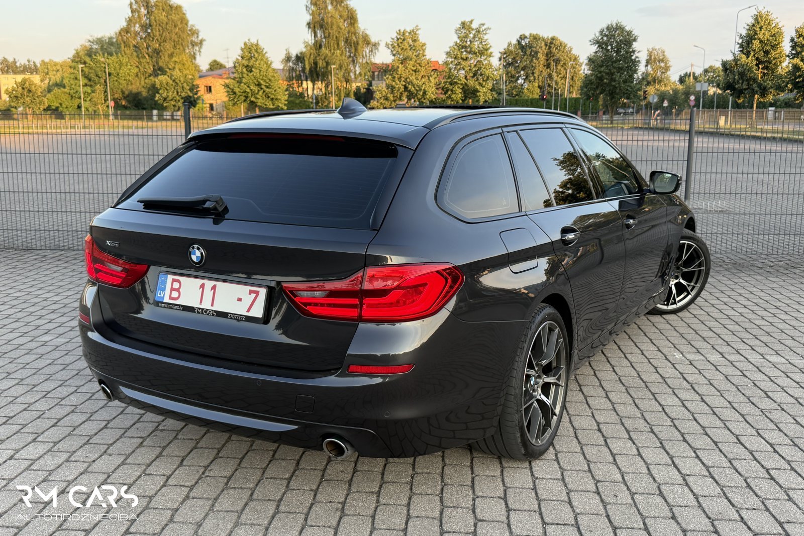 BMW 530