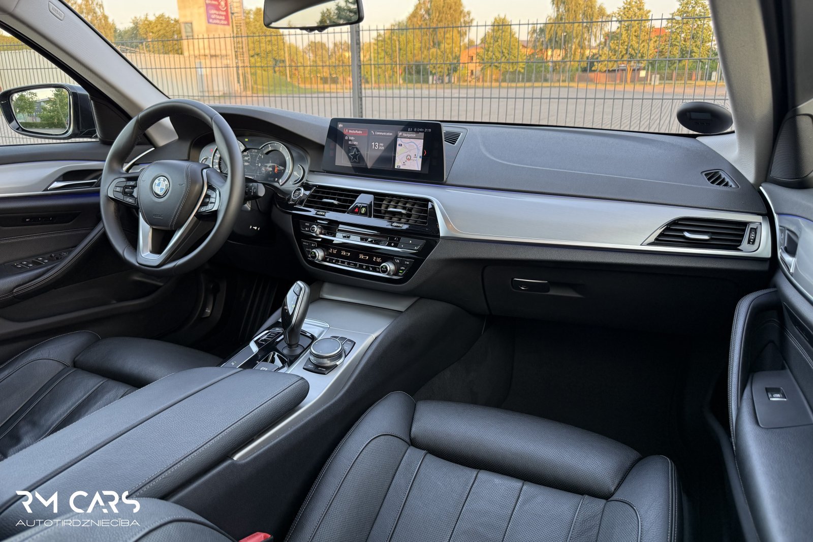 BMW 530