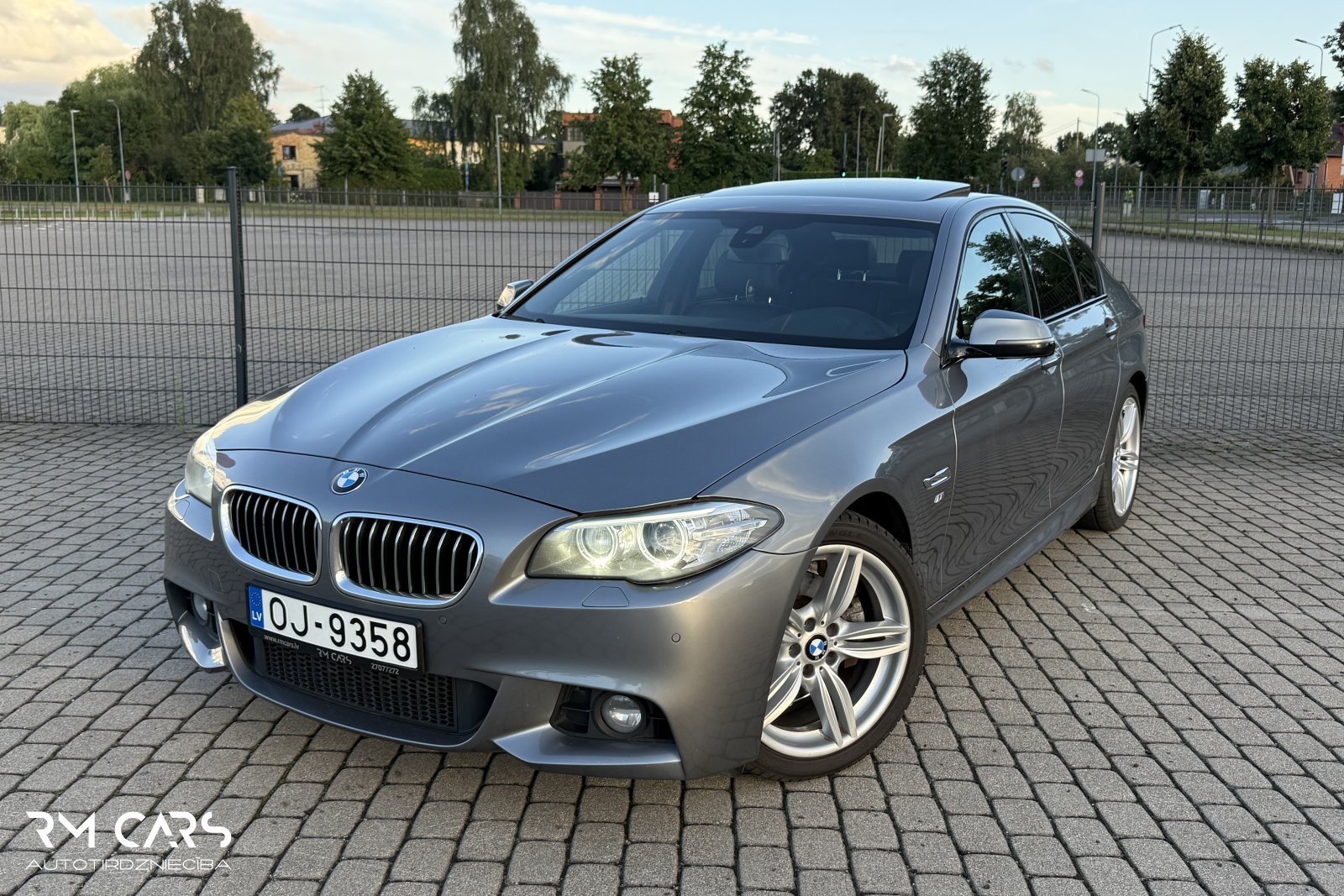 BMW 520