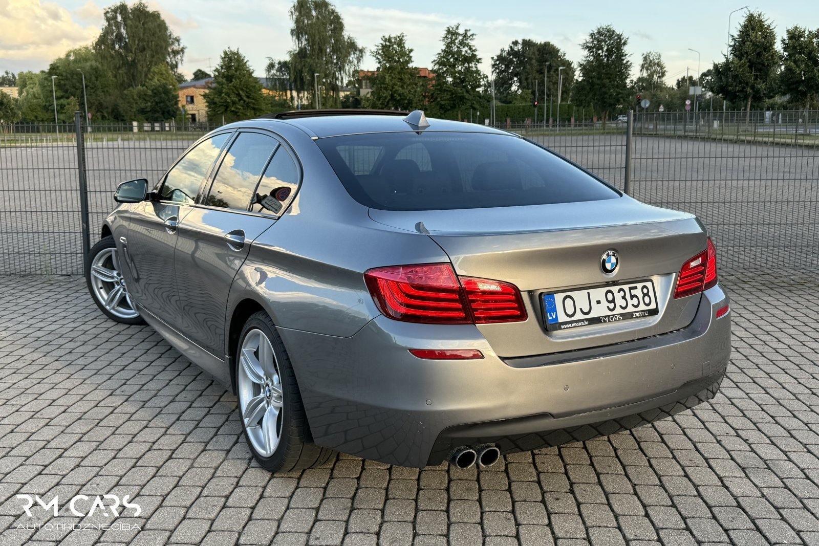 BMW 520