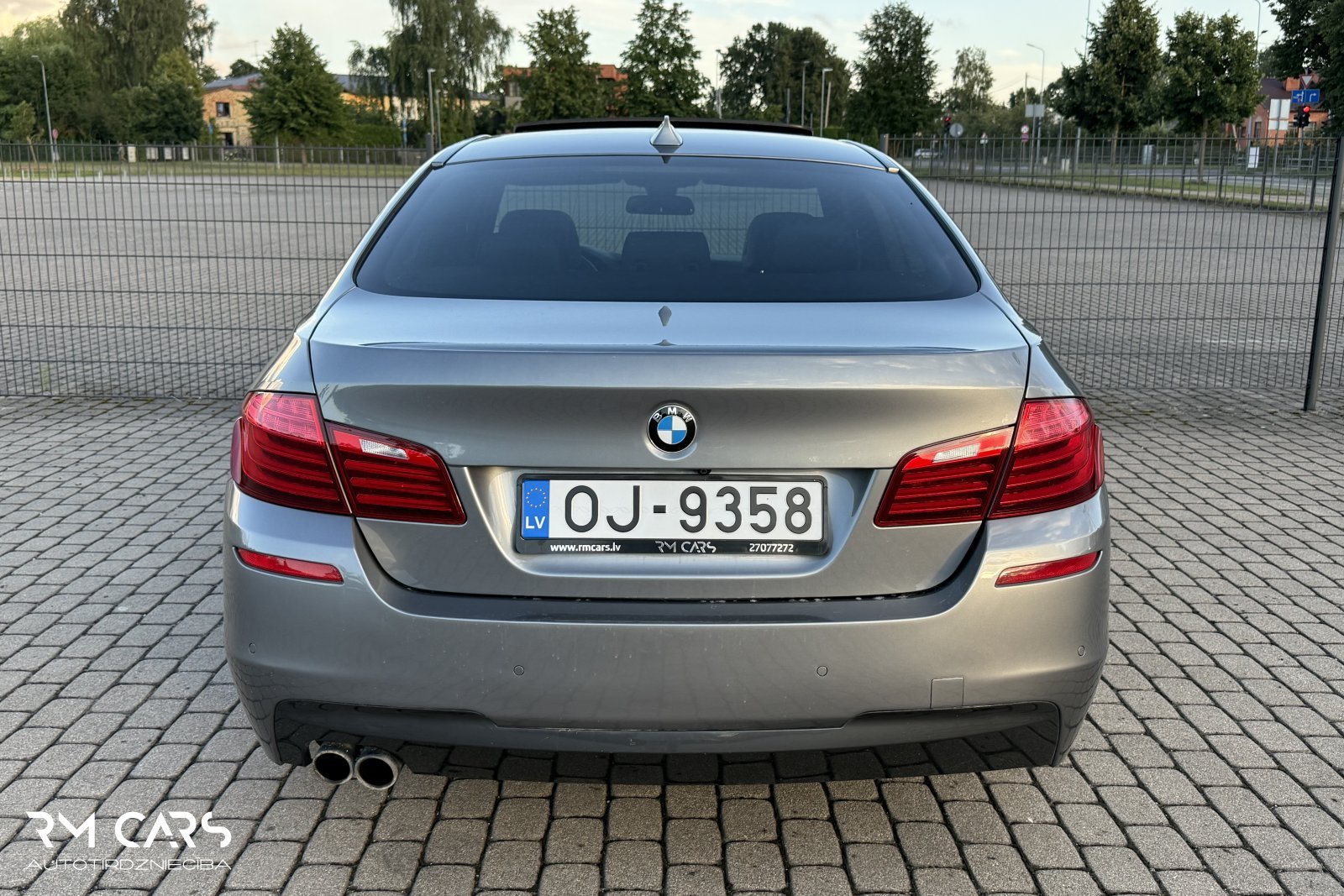 BMW 520