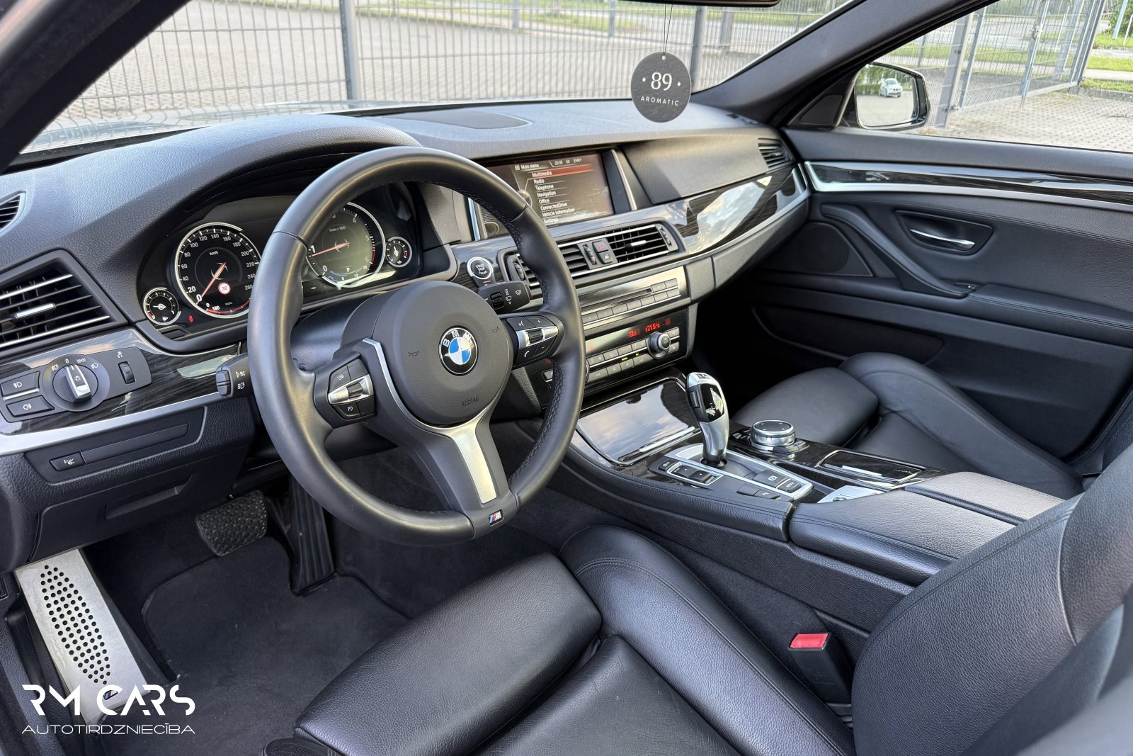 BMW 520