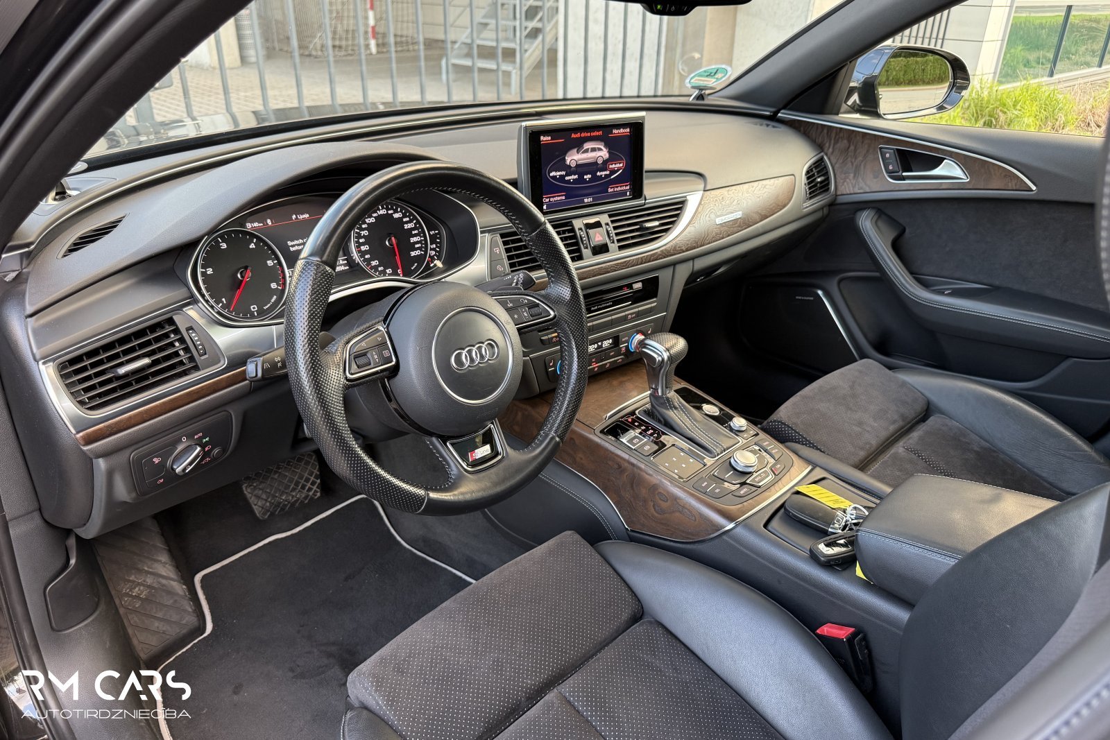 Audi A6