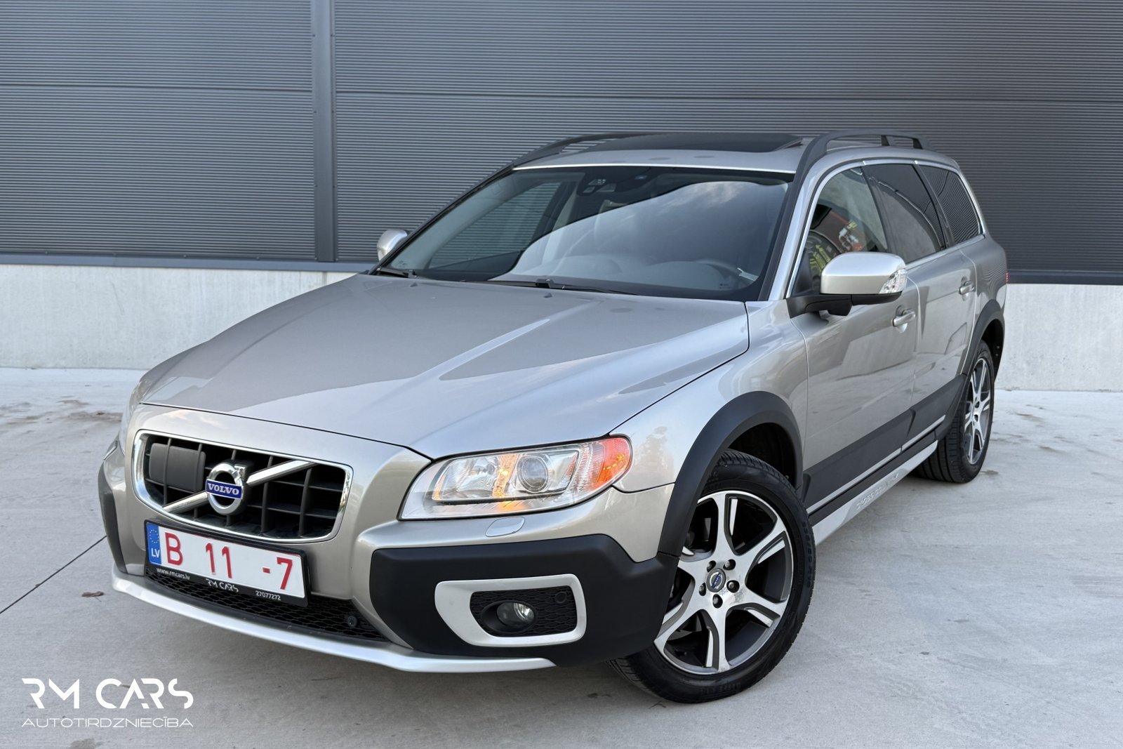 Volvo XC70
