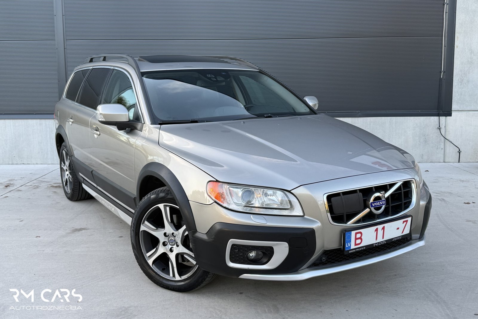 Volvo XC70