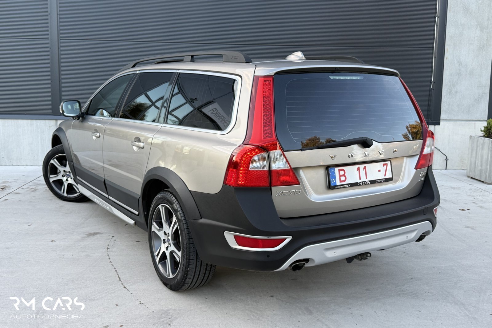 Volvo XC70