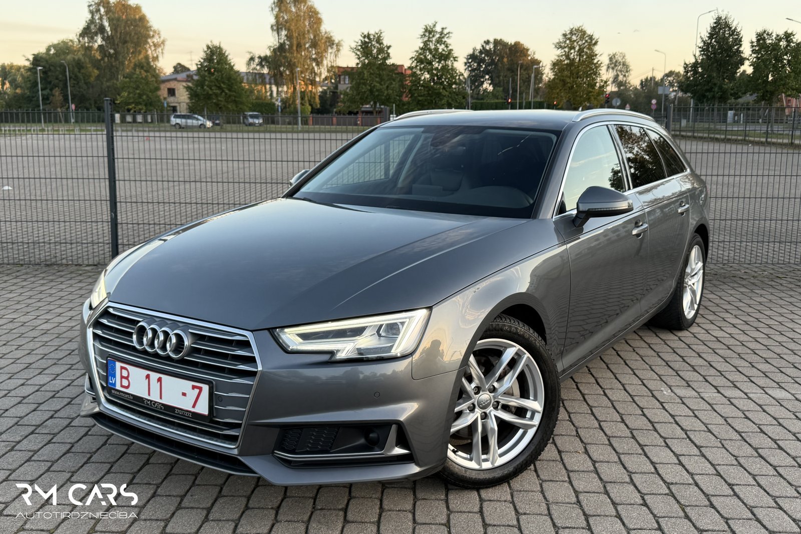 Audi A4