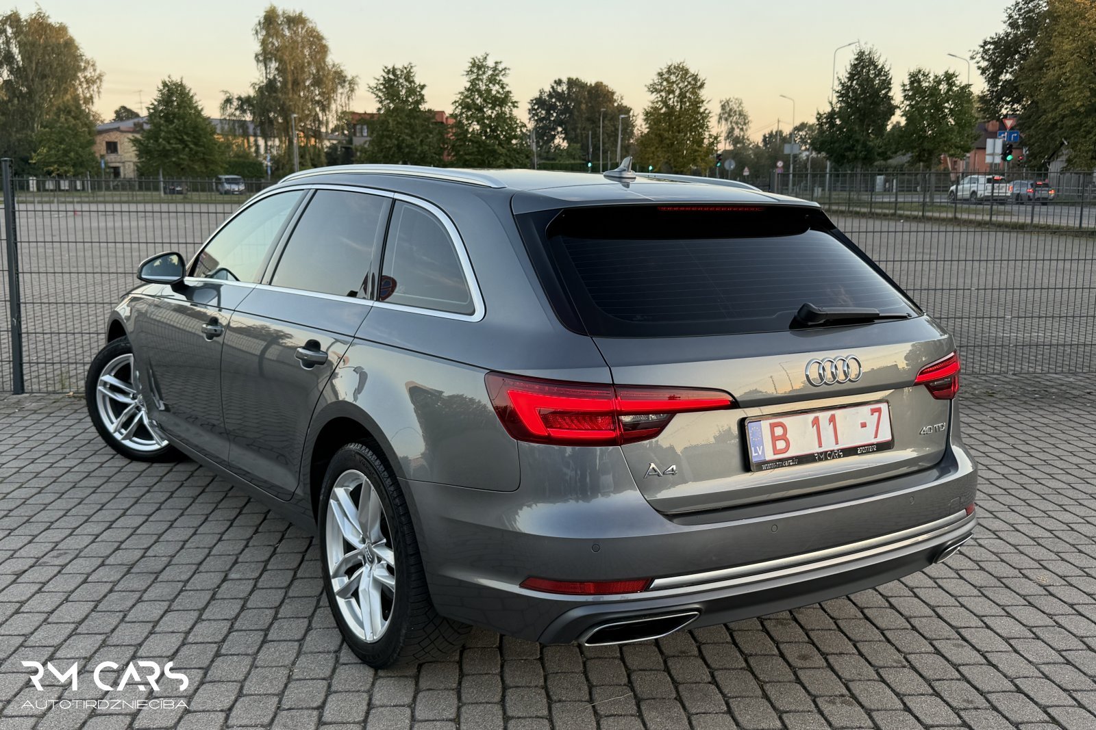 Audi A4