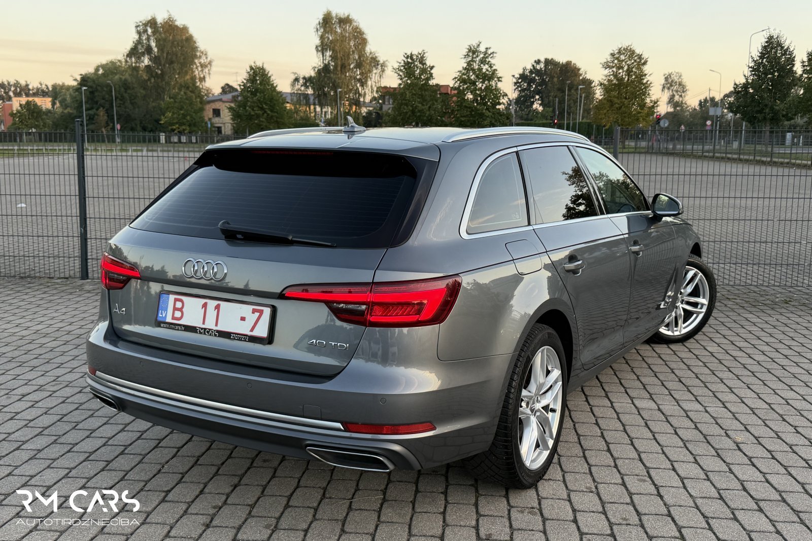 Audi A4