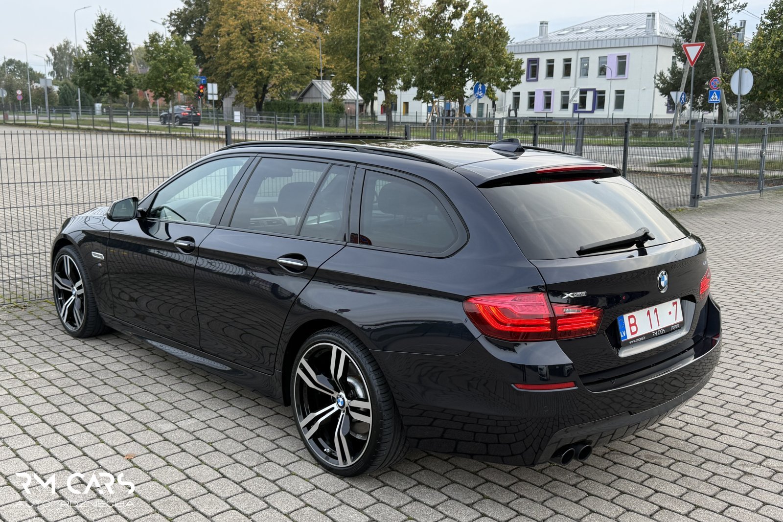 BMW 520