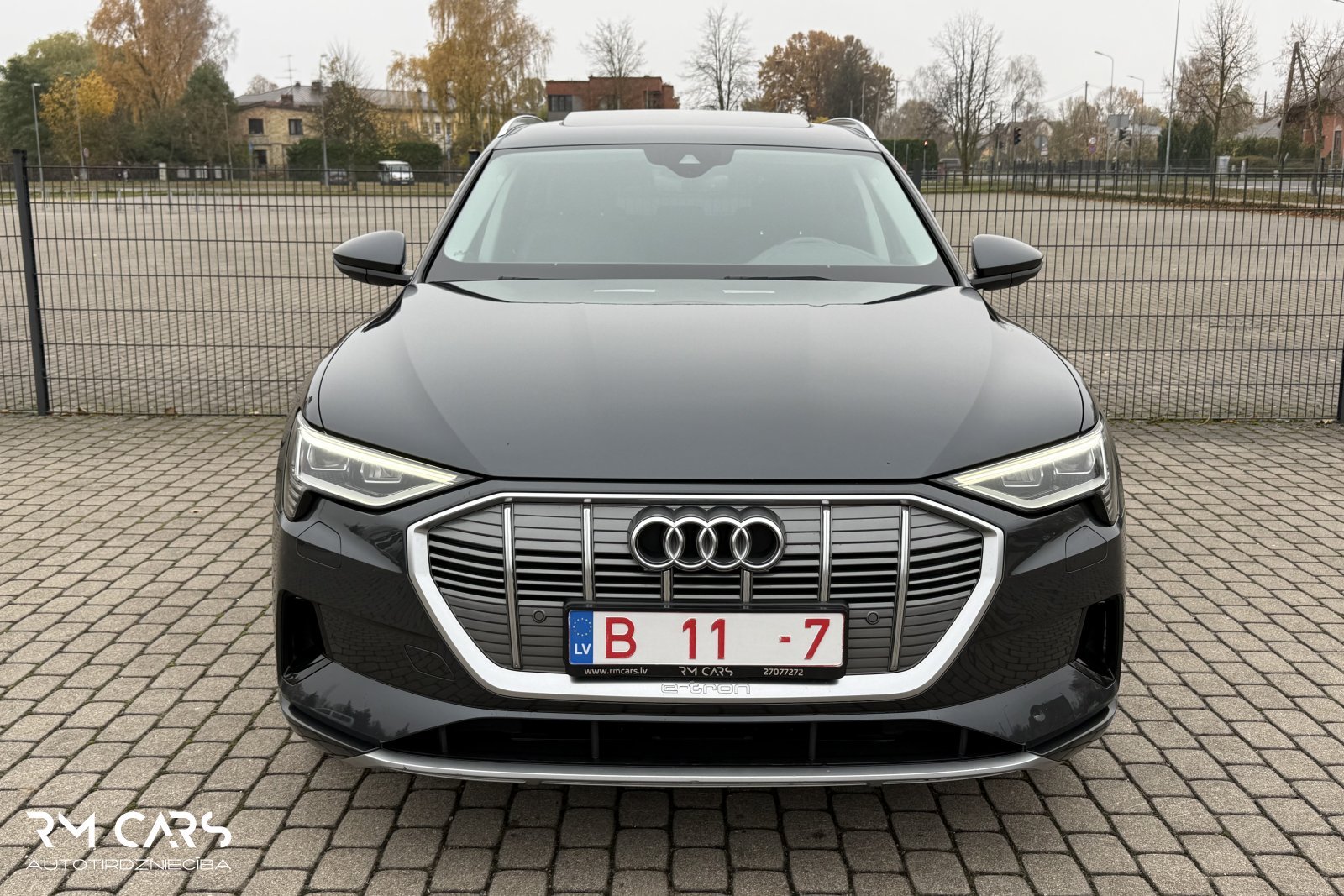 Audi e-tron