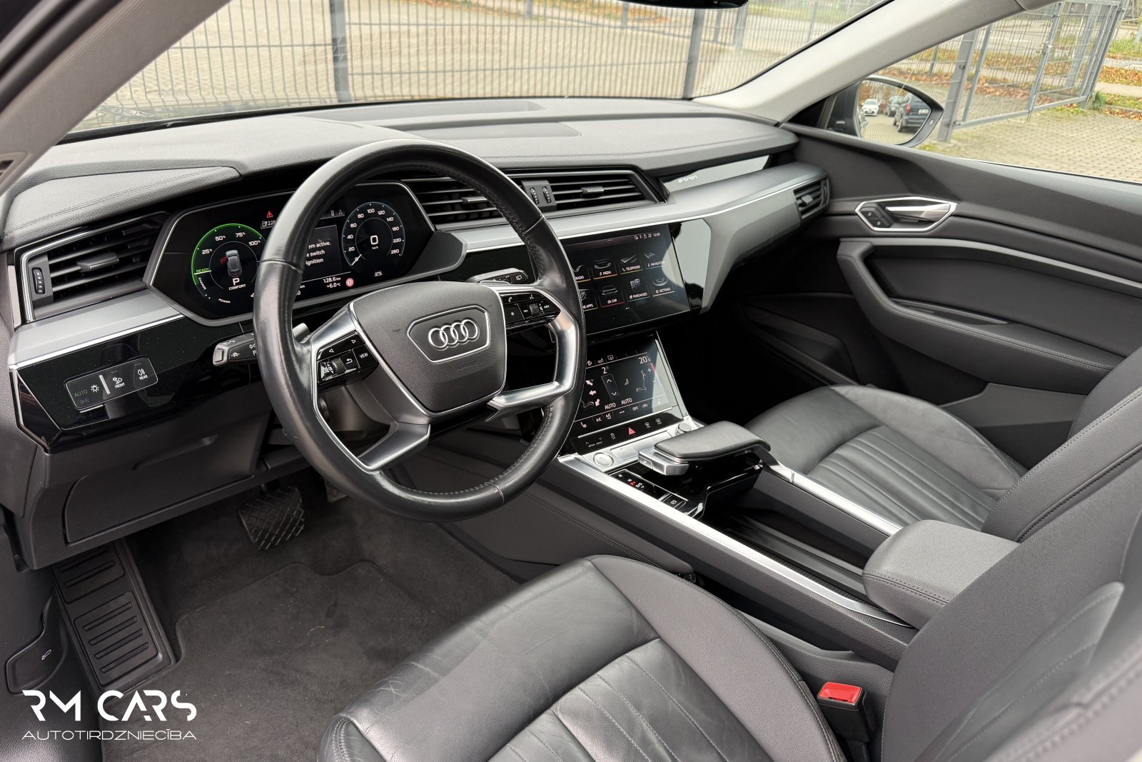 Audi e-tron
