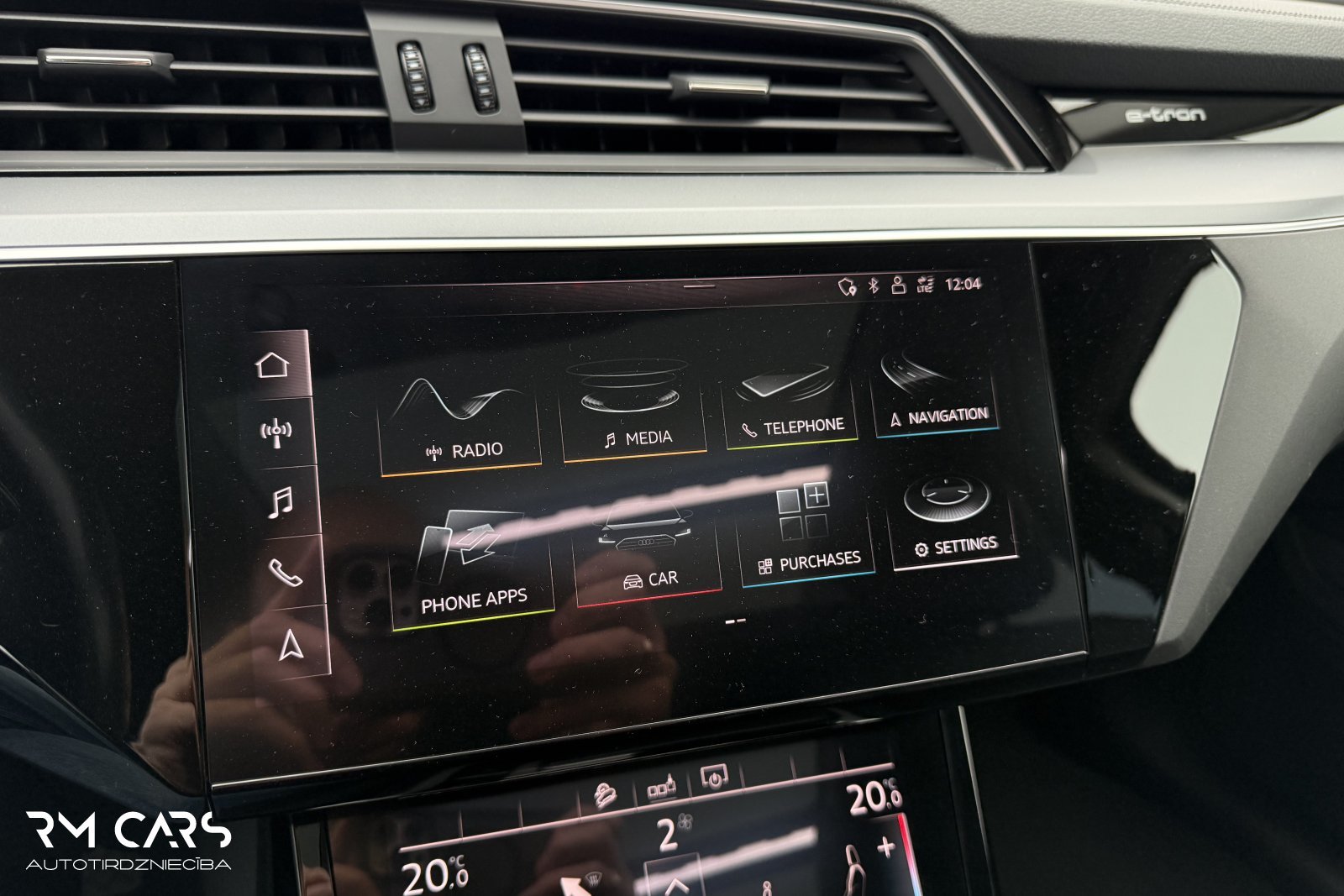 Audi e-tron